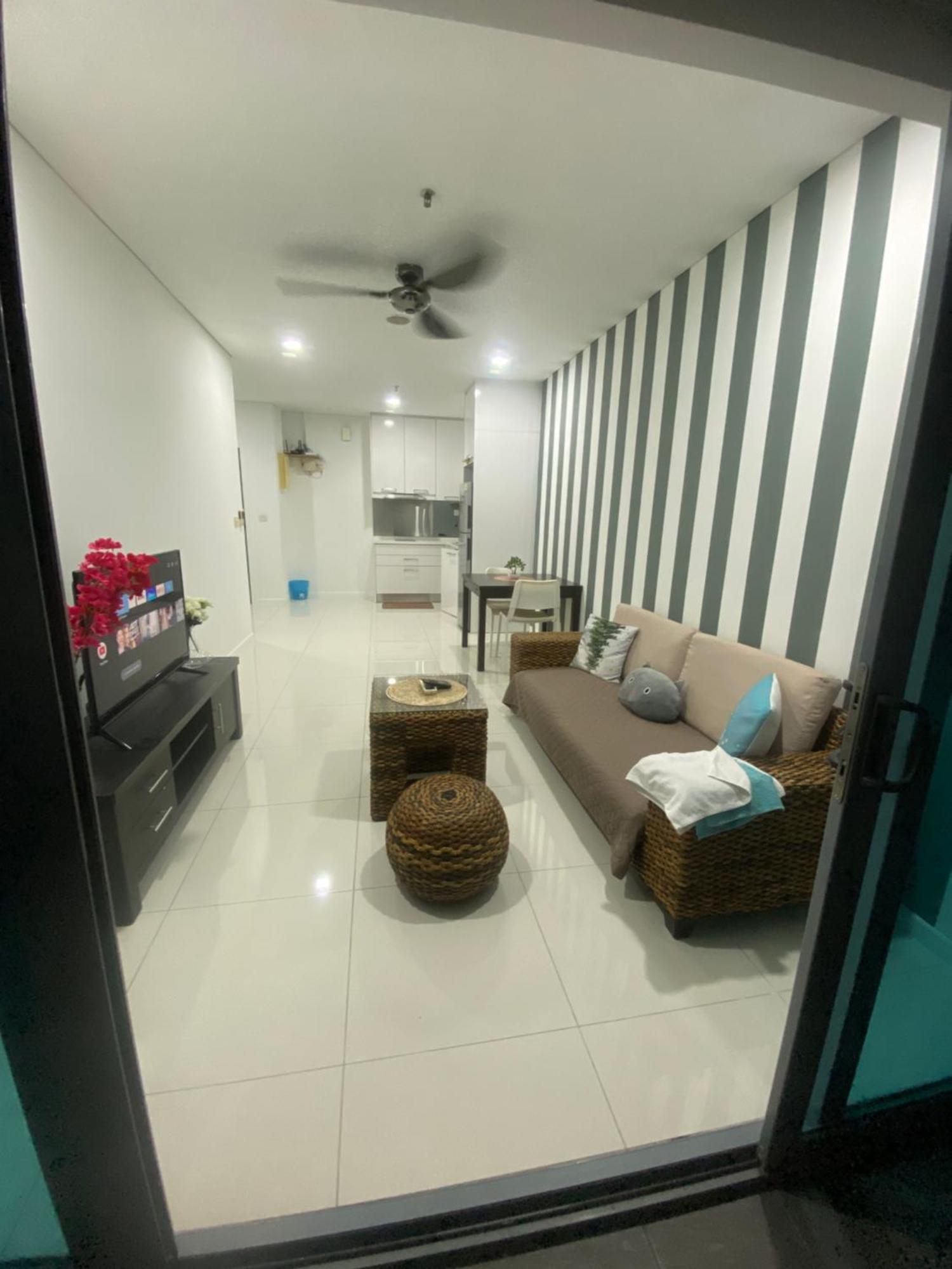 Mercu Summer Suites Klcc By Minutepointhome Kuala Lumpur Exterior foto